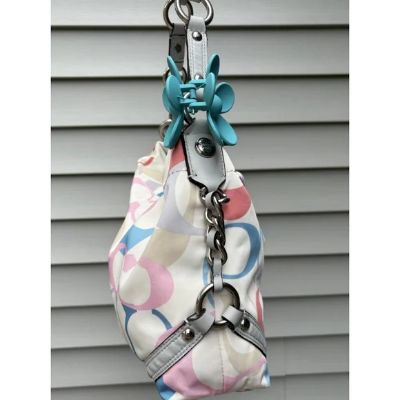 Y2K COACH RAINBOW C CHUNKY SHOULDER BAG Pastel Pink Lining - Picture 3 of 9